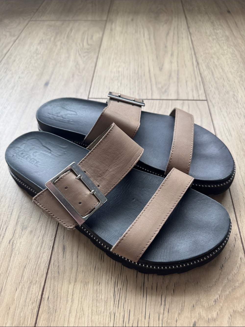 Sorel Roaming Buckle Slide Sandals Women’s Size 10.5 Brown Leather Double Strap